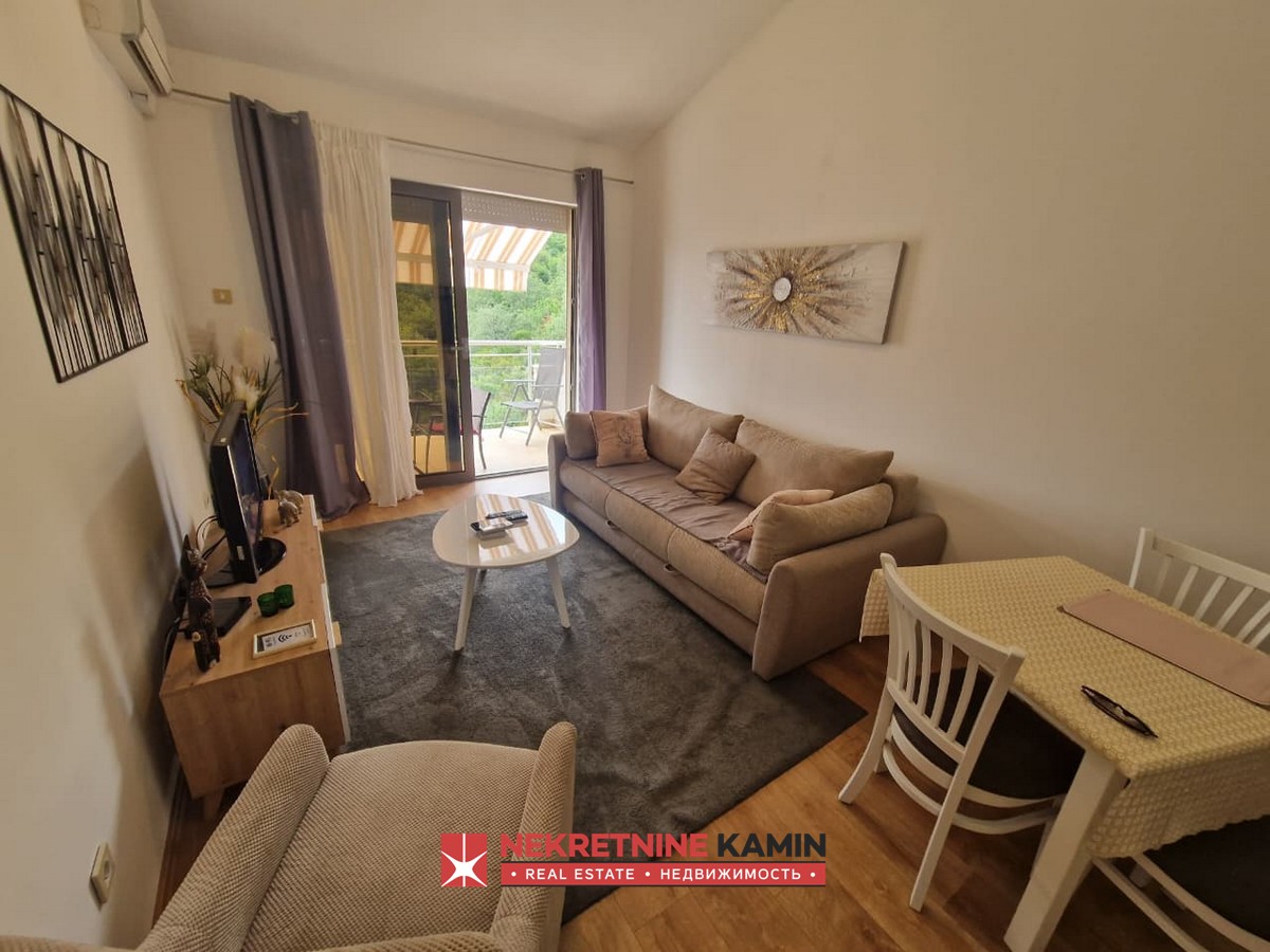 Jednosoban stan sa garažom, kompleks Blue Horizon Pržno, Budva